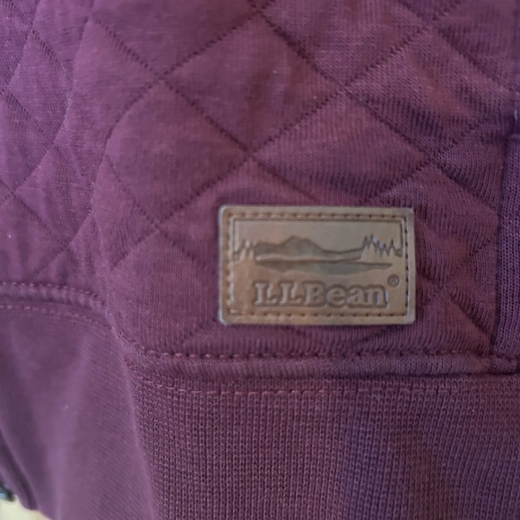 L.L. Bean Quilted Full-Zip Sweatshirt - Picture 3 of 3